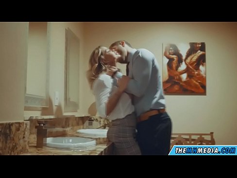 ❤️ Thaum ib tug busty blonde ntxias koj nyob rau hauv ib tug pej xeem chav dej ❤️  Porn video  ntawm hmn.sexygirlspics.ru%